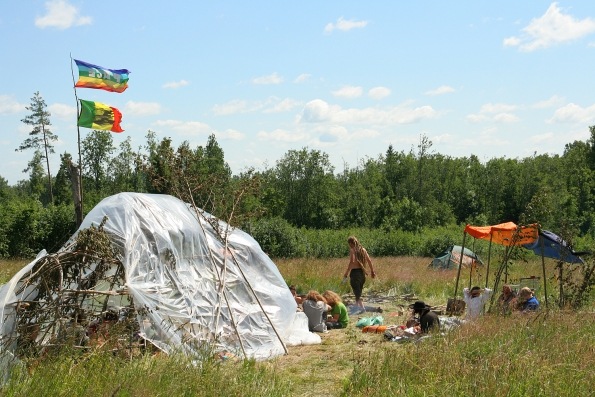 hipiji Madonā (2011)